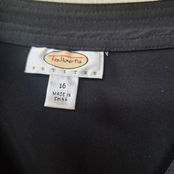 Talbots Petite Womens Black Short Sleeve Wrap Dress Knee-length Size 16 - Picture 2 of 6